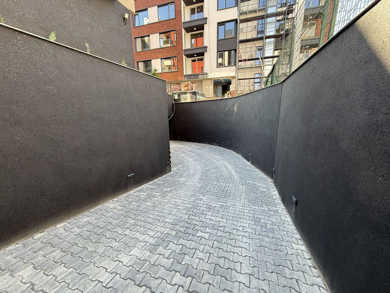 Тристаен апартамент в кв.Студентски град-0 Тристаен апартамент в кв.Студентски град - 0