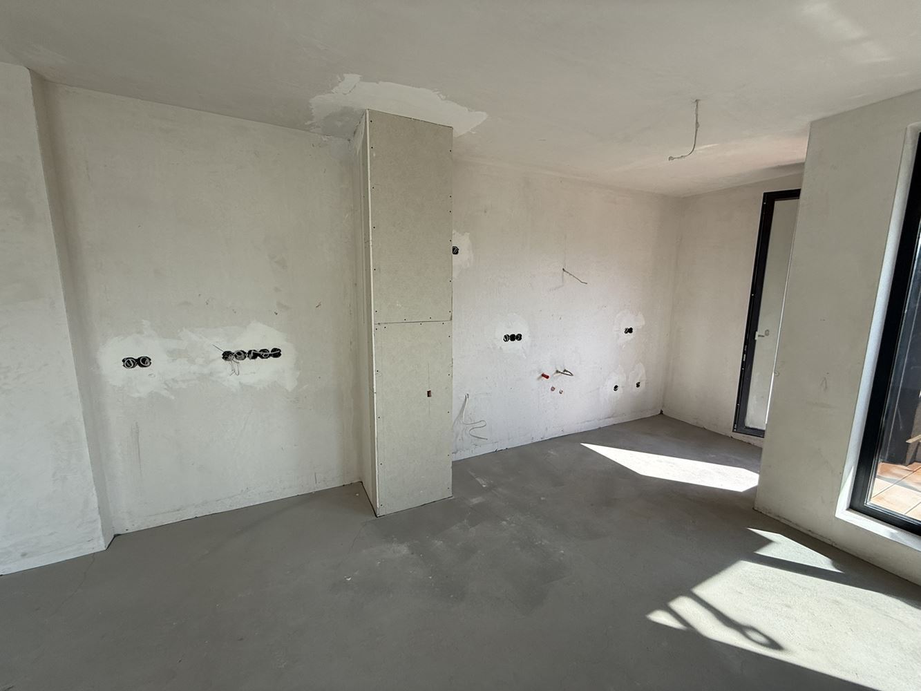 Тристаен апартамент в кв.Студентски град-0 Тристаен апартамент в кв.Студентски град - 0