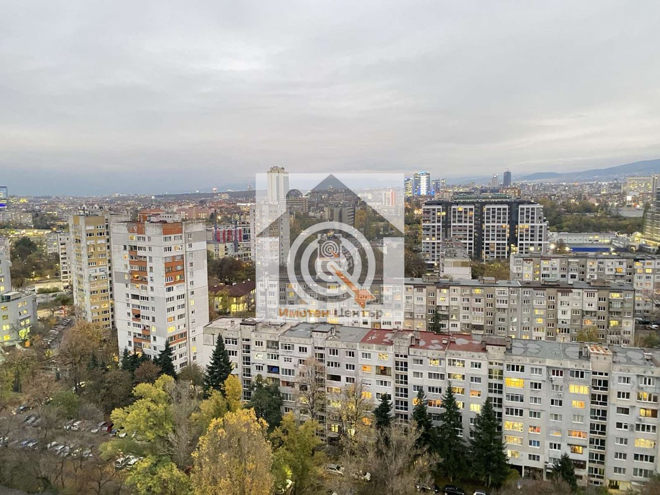 3-стаен апартамент в Зона Б-19-0 3-стаен апартамент в Зона Б-19 - 0