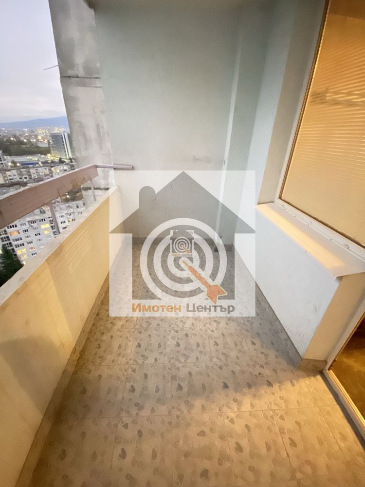 3-стаен апартамент в Зона Б-19-0 3-стаен апартамент в Зона Б-19 - 0