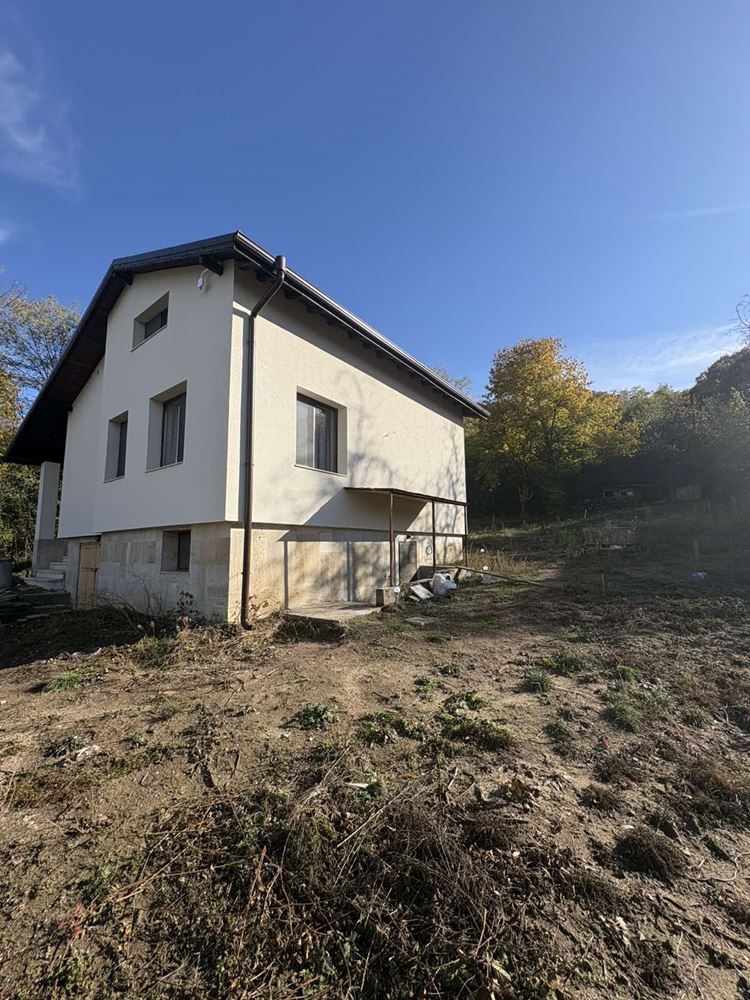 Къща – София, област, с.Нови хан-0 Къща - София, област, с.Нови хан - 0