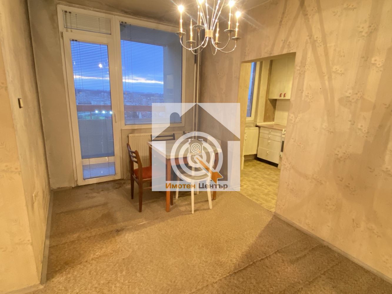 3-стаен апартамент в Зона Б-19-0 3-стаен апартамент в Зона Б-19 - 0