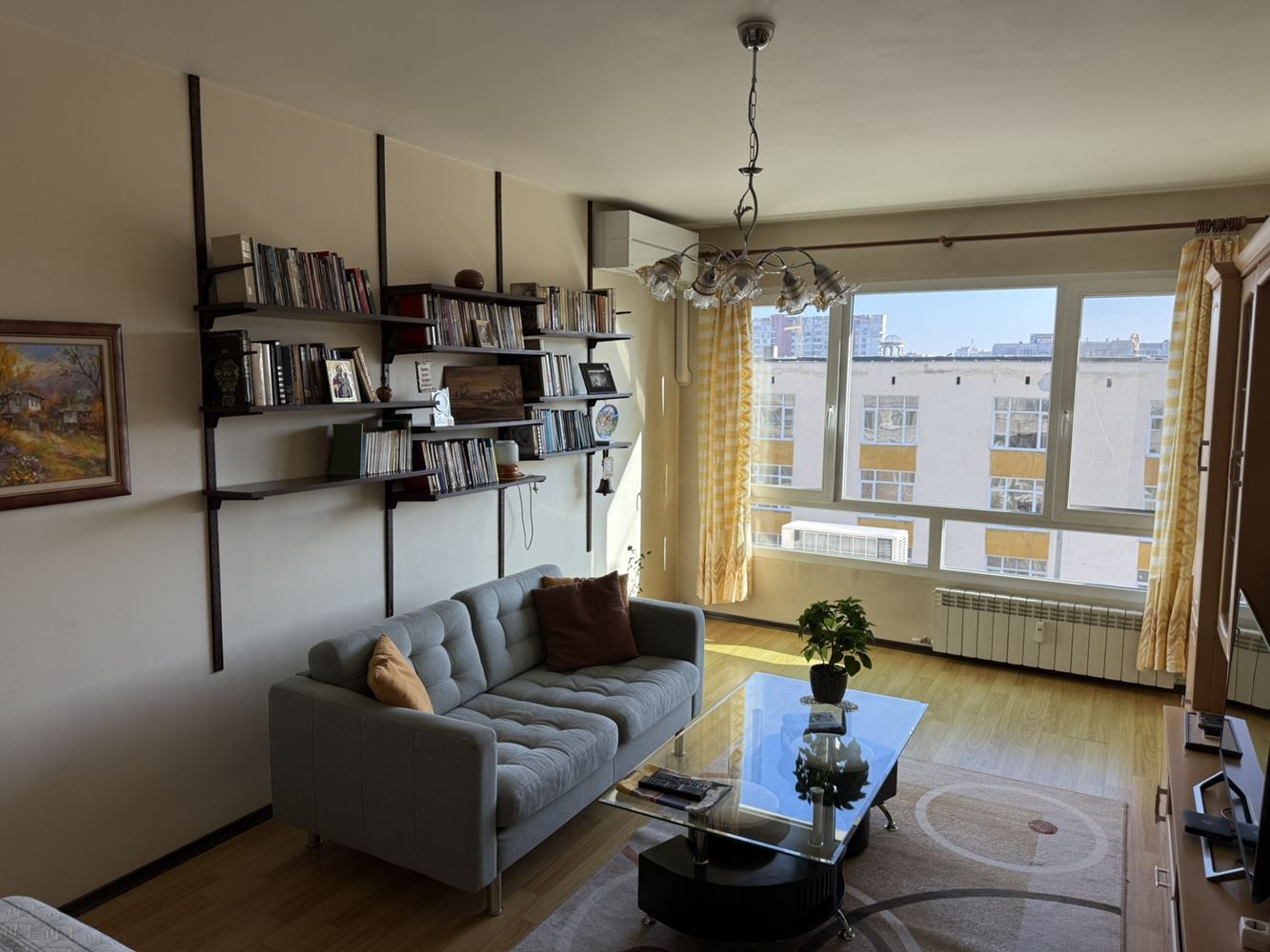 Двустаен апартамент в кв.Люлин 9-0 Двустаен апартамент в кв.Люлин 9 - 0