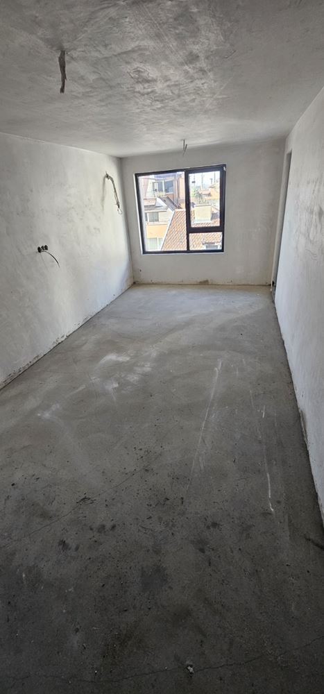 3-стаен – София, Център-0 3-стаен - София, Център - 0