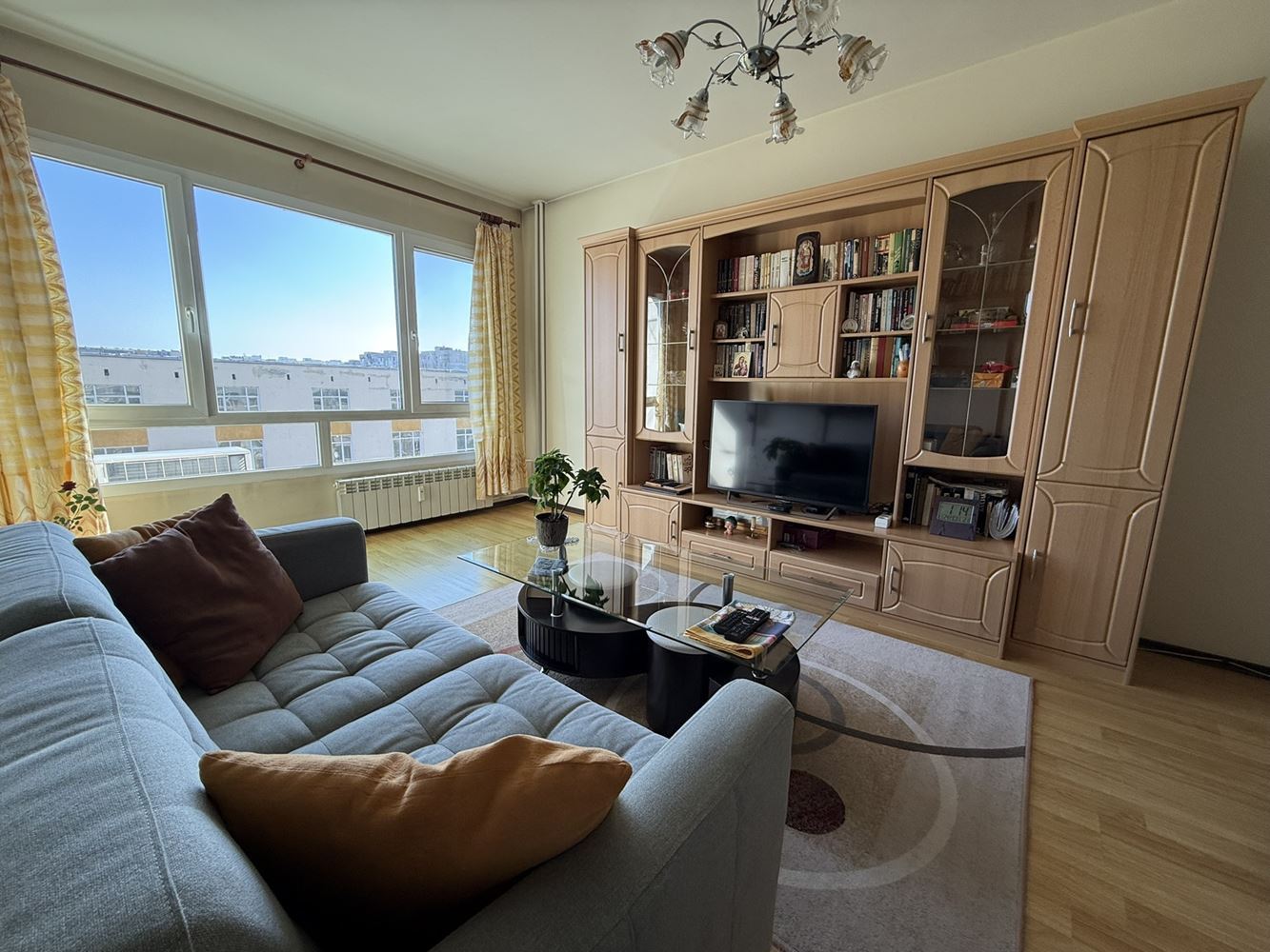 Двустаен апартамент в кв.Люлин 9-0 Двустаен апартамент в кв.Люлин 9 - 0