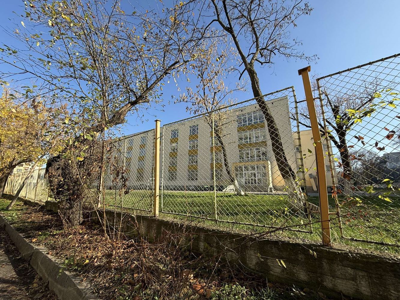 Двустаен апартамент в кв.Люлин 9-0 Двустаен апартамент в кв.Люлин 9 - 0