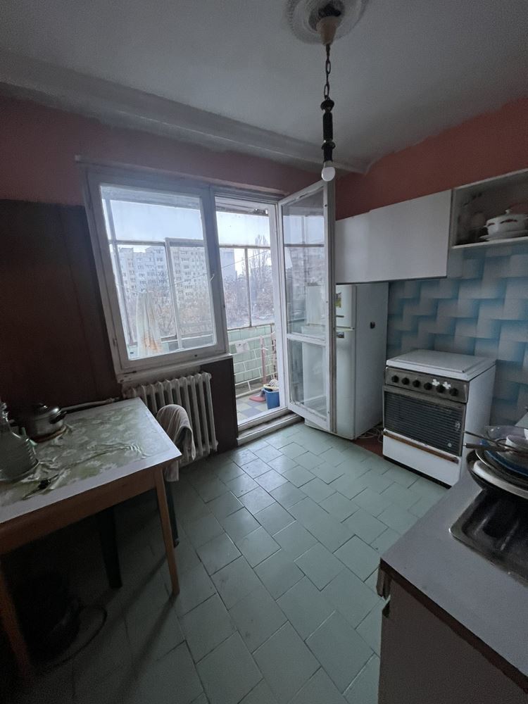 Двустаен апартамент, жк. Фондови жилища-0 Двустаен апартамент, жк. Фондови жилища - 0