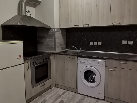 ОБЗАВЕДЕН ЕДНОСТАЕН С АКТ 16!!! - 0