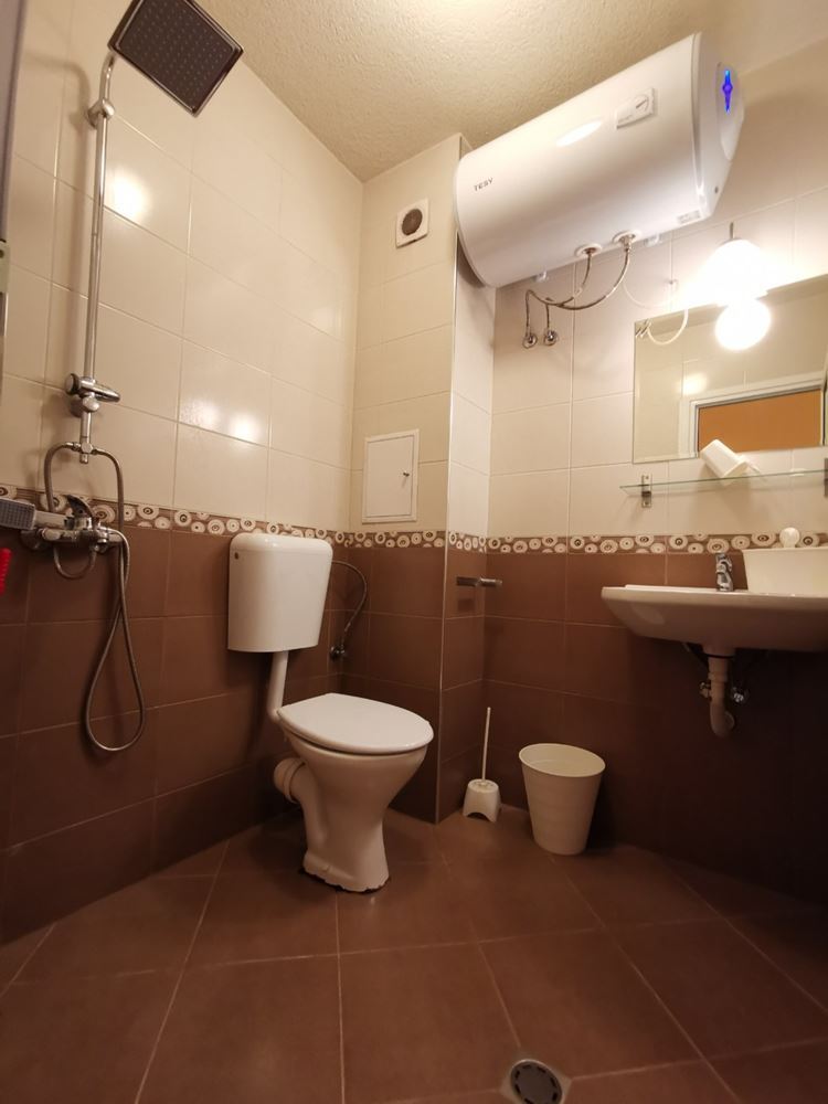 Обзаведен едностаен апартамент с АКТ 16-0 Обзаведен едностаен апартамент с АКТ 16 - 0