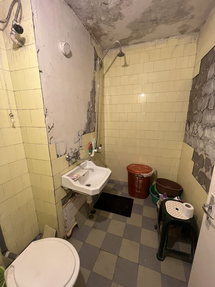 Двустаен апартамент, жк. Фондови жилища-0 Двустаен апартамент, жк. Фондови жилища - 0