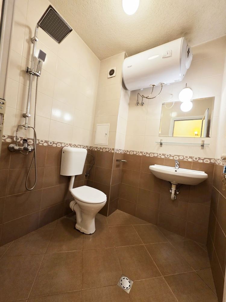 Обзаведен едностаен апартамент с АКТ 16-0 Обзаведен едностаен апартамент с АКТ 16 - 0