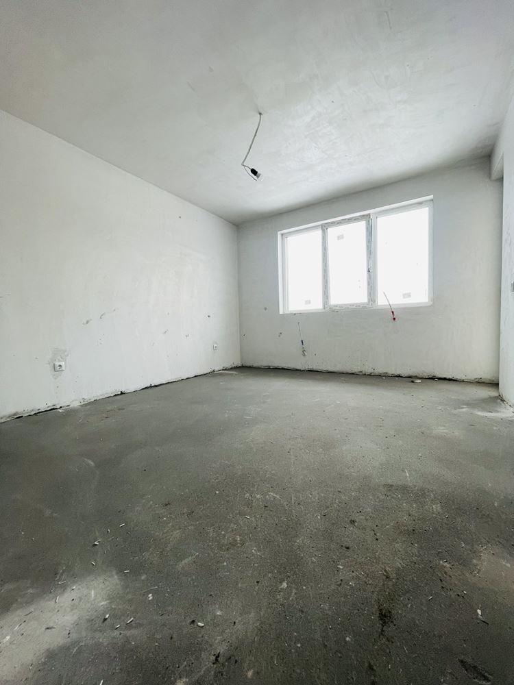 Самостоятелна еднофамилна къща в с. Гурмазово с Акт 16-0 Самостоятелна еднофамилна къща в с. Гурмазово с Акт 16 - 0