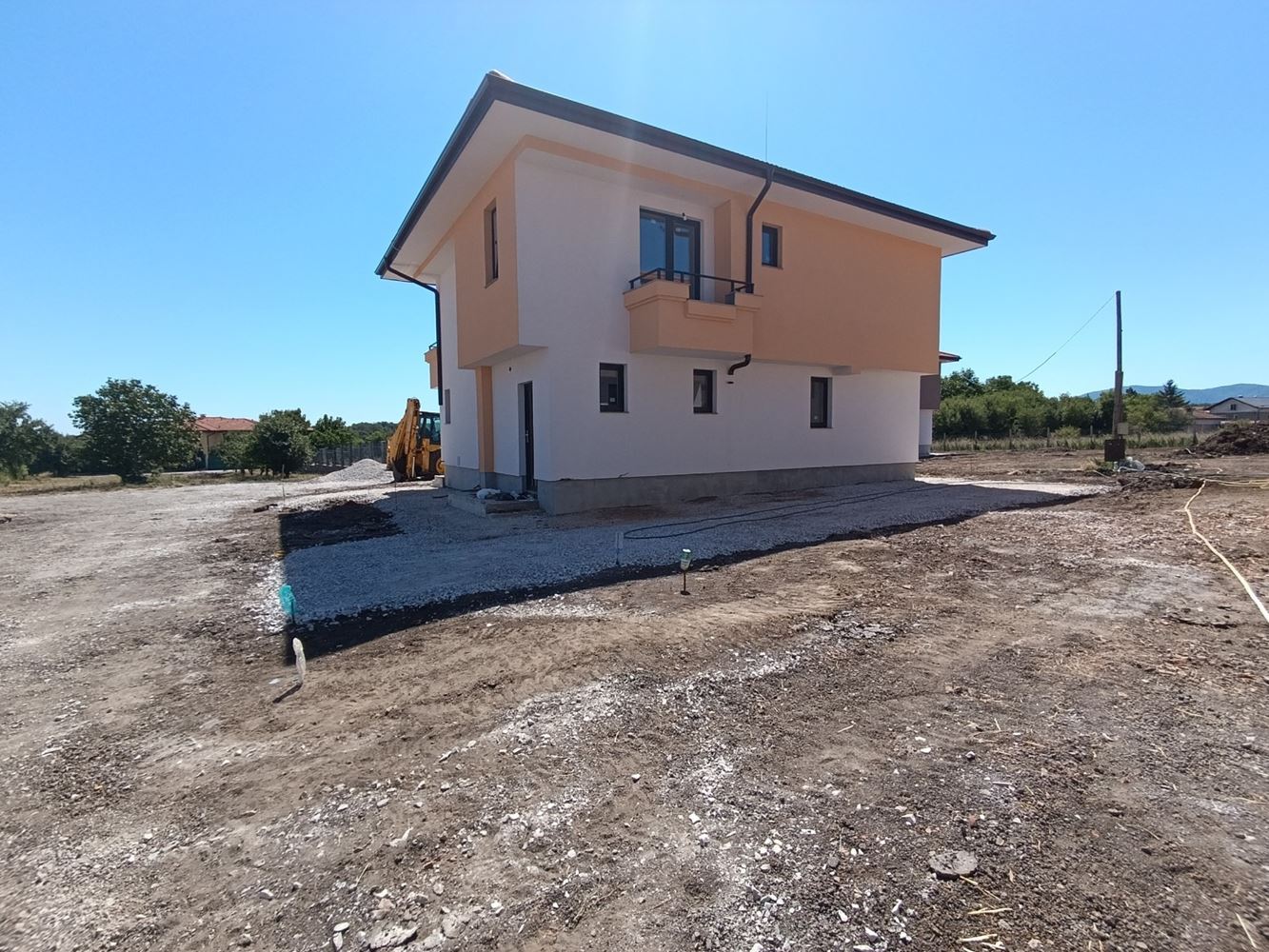 Самостоятелна еднофамилна къща в с. Гурмазово с Акт 16-0 Самостоятелна еднофамилна къща в с. Гурмазово с Акт 16 - 0