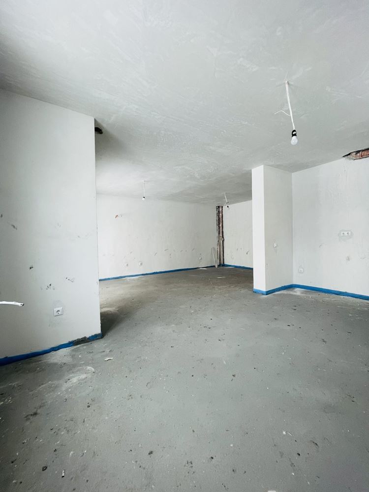 Самостоятелна еднофамилна къща в с. Гурмазово с Акт 16-0 Самостоятелна еднофамилна къща в с. Гурмазово с Акт 16 - 0