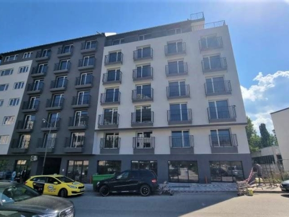 1-ст с наемател - 0