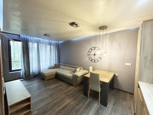 Двустаен обзаведен апартамент в Малинова Долина - 0