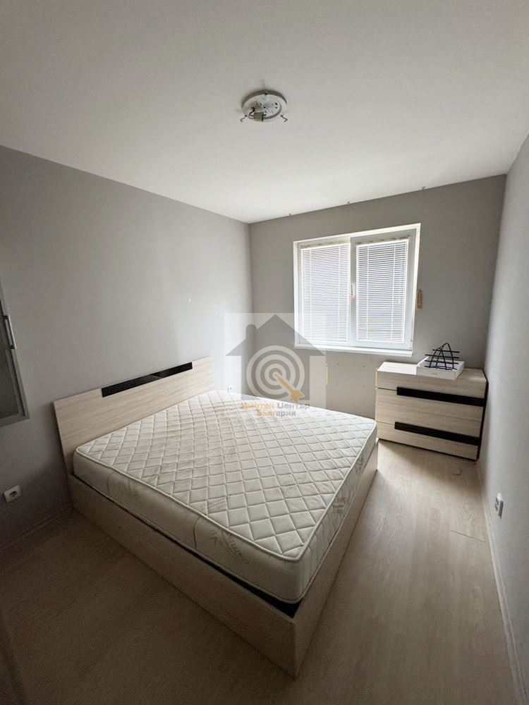 Тристаен апартамент под наем в квартал Младост 2-0 Тристаен апартамент под наем в квартал Младост 2 - 0