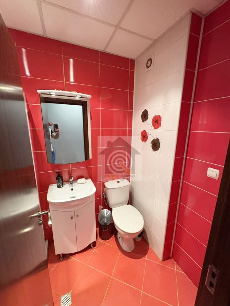 Тристаен апартамент под наем в квартал Младост 2-0 Тристаен апартамент под наем в квартал Младост 2 - 0