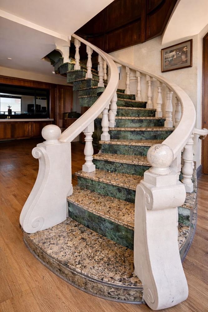 Луксозен мезонет в Карпузица с три спални и панорамна тераса-0 Луксозен мезонет в Карпузица с три спални и панорамна тераса - 0