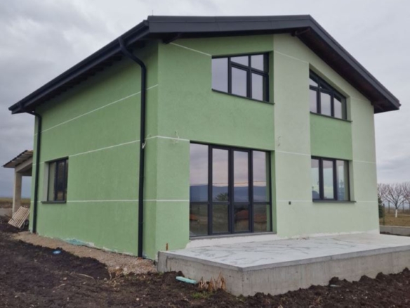 Нов Дом в Пожарево - 0