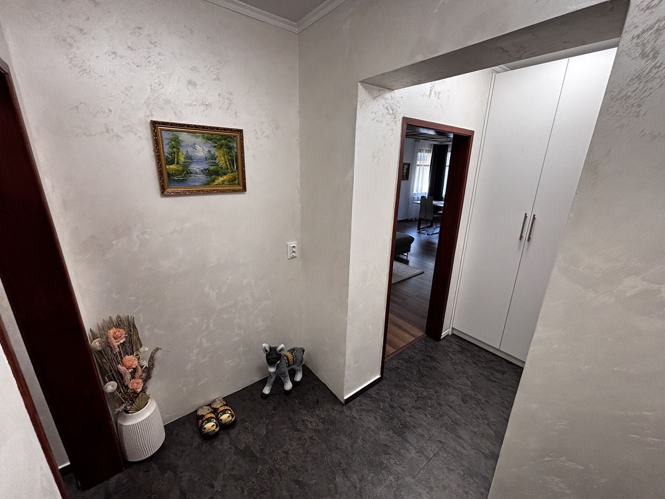 Просторен обзаведен двустаен апартамент-0 Просторен обзаведен двустаен апартамент - 0