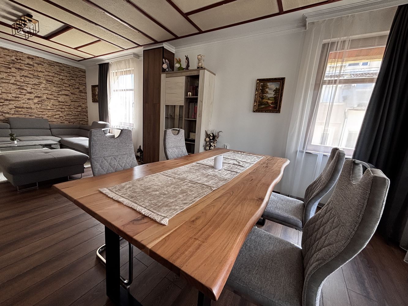 Просторен обзаведен двустаен апартамент-0 Просторен обзаведен двустаен апартамент - 0