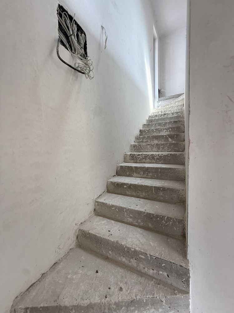 750