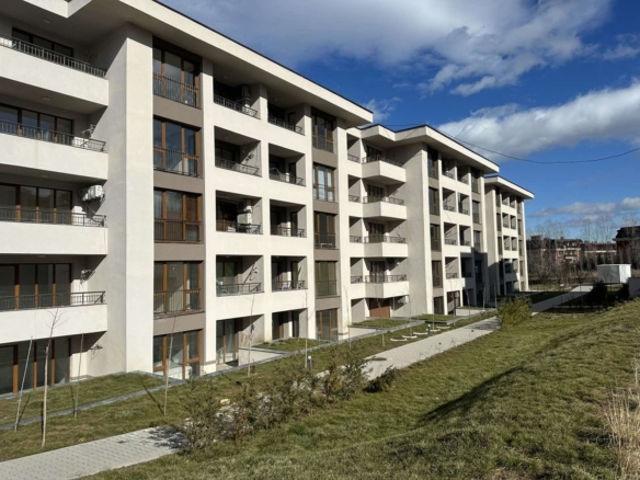 Гараж - София, Витоша - 0